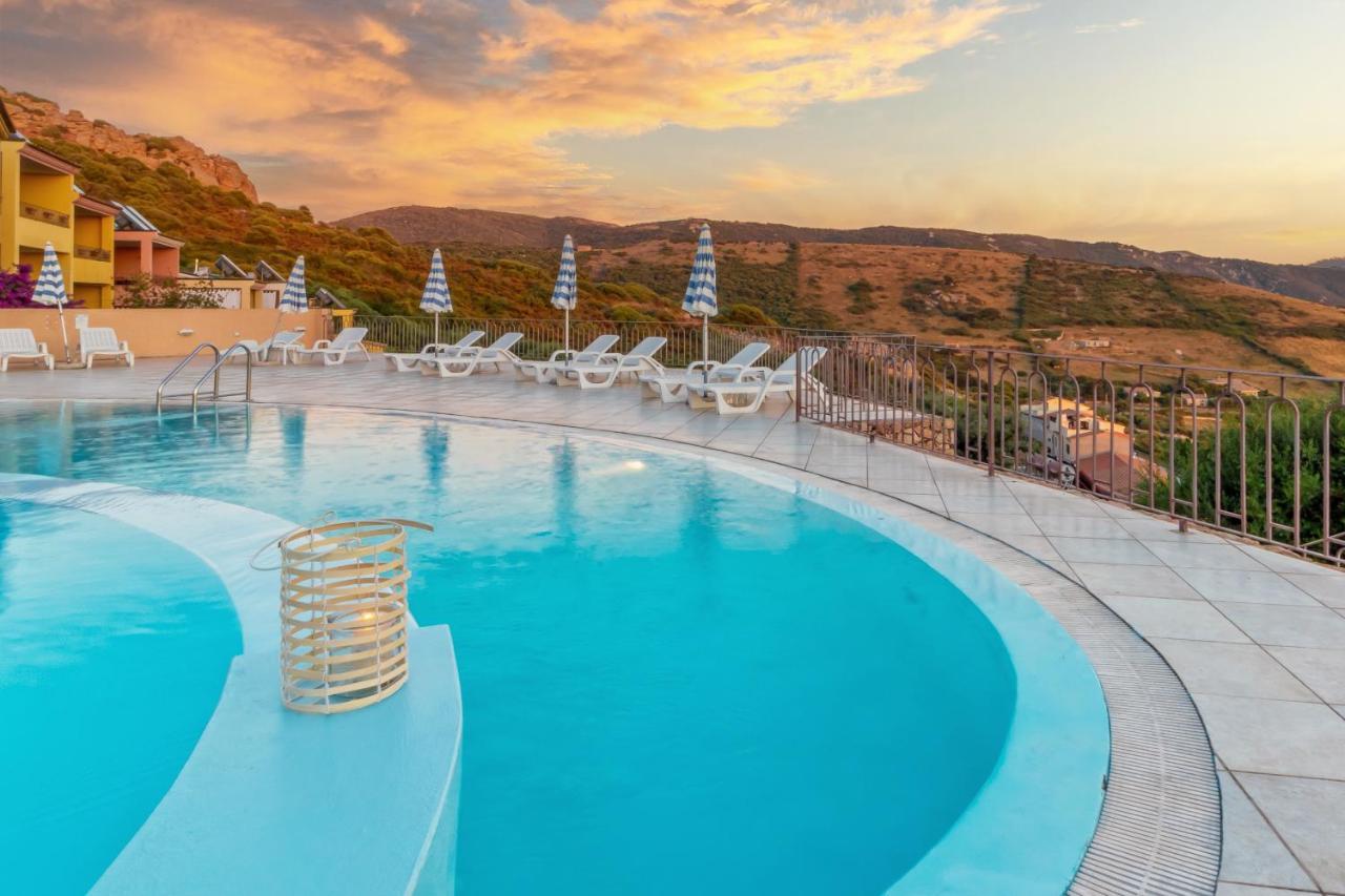 Residence Pala Stiddata With Panoramic Swimming Pool Trinità dʼAgultu エクステリア 写真