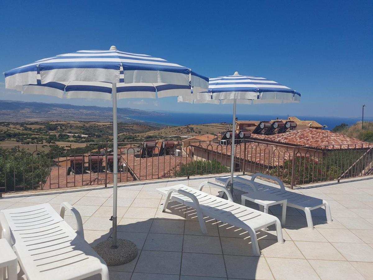 Residence Pala Stiddata With Panoramic Swimming Pool Trinità dʼAgultu エクステリア 写真